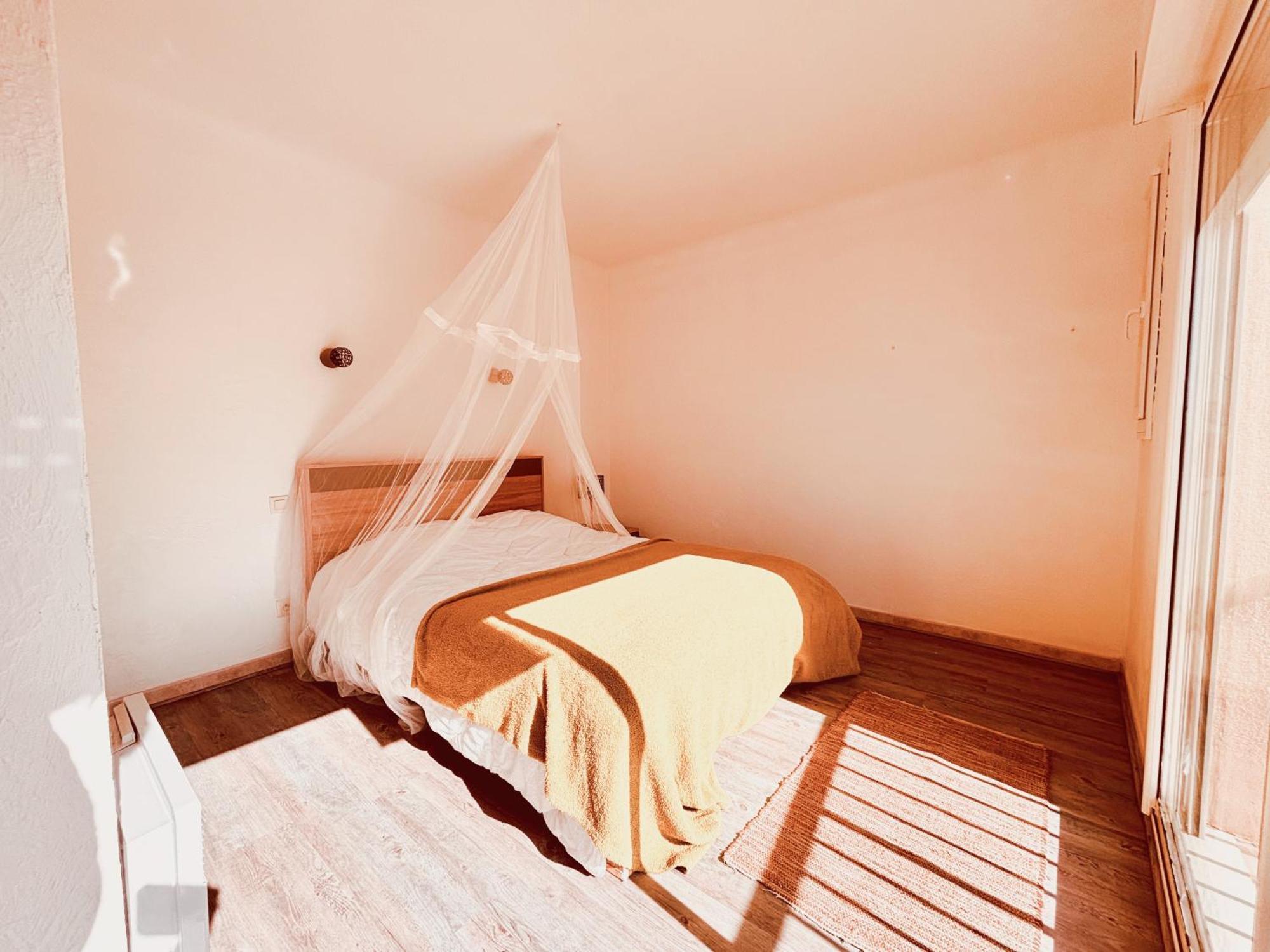 T3 Paisible Tres Proche Apartment
