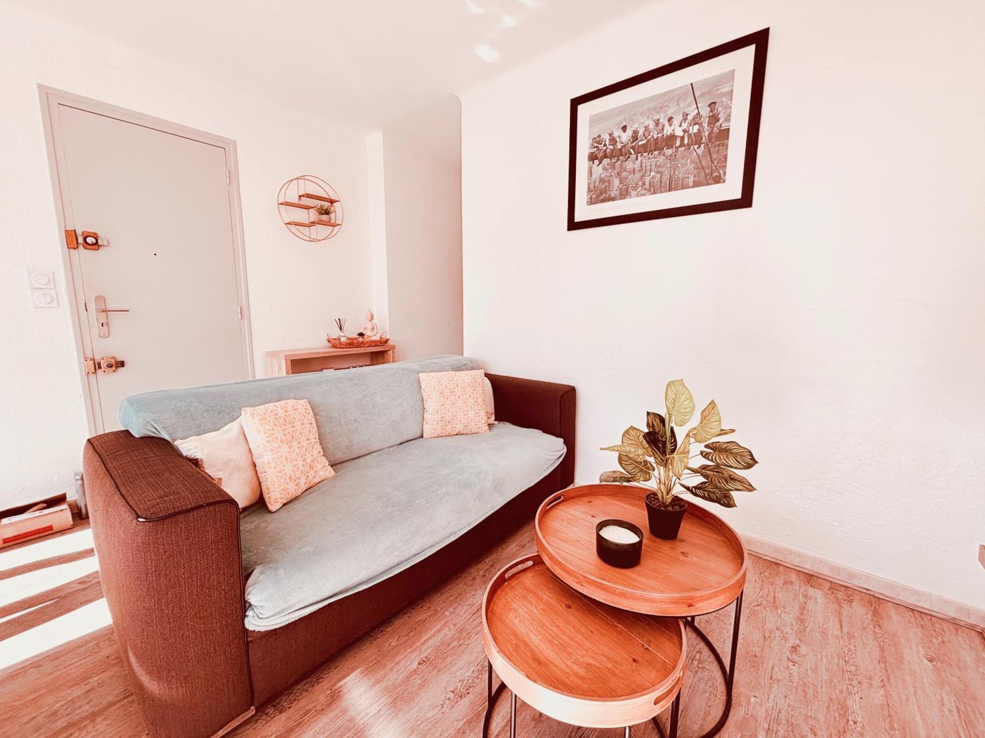Apartment T3 Paisible Tres Proche *